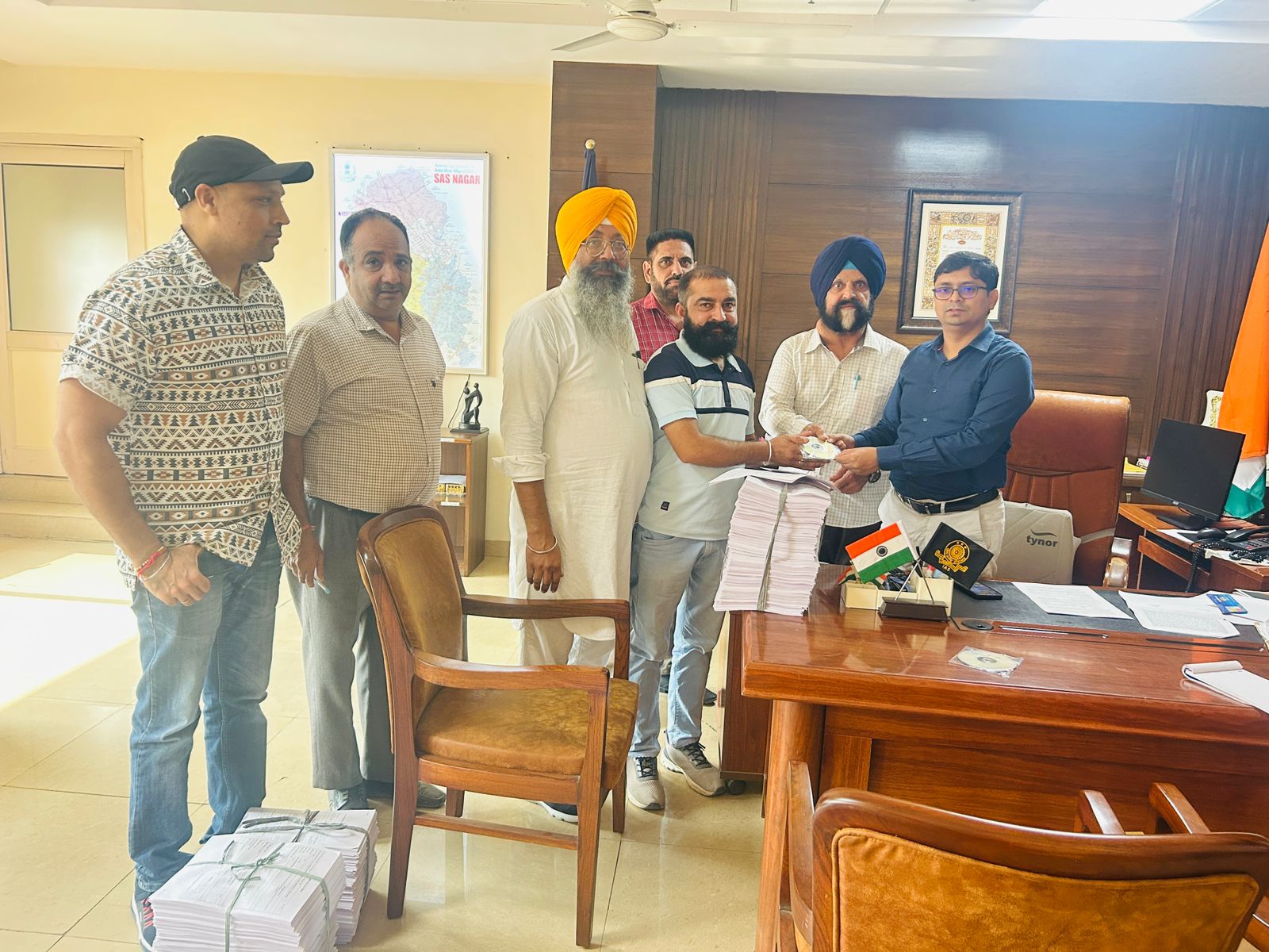 District Election Officer meeting with political parties